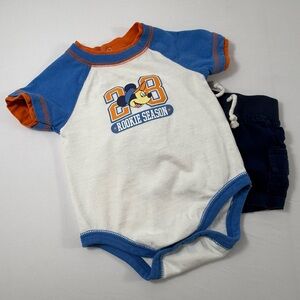 Disney Baby 3M/3-6M Mickey Mouse 2-Piece Graphic Bodysuit & Linen Shorts Set